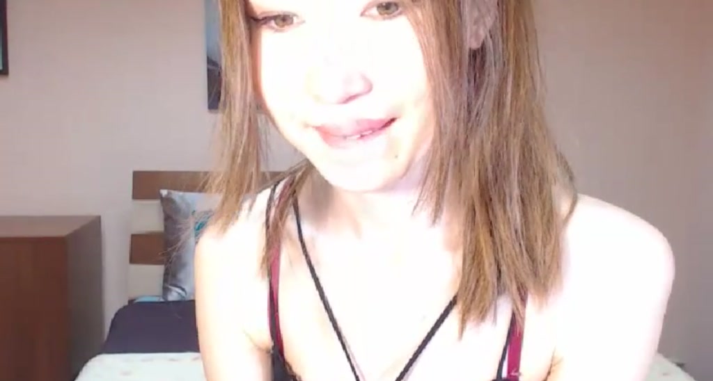 HoneySue video thumbnail