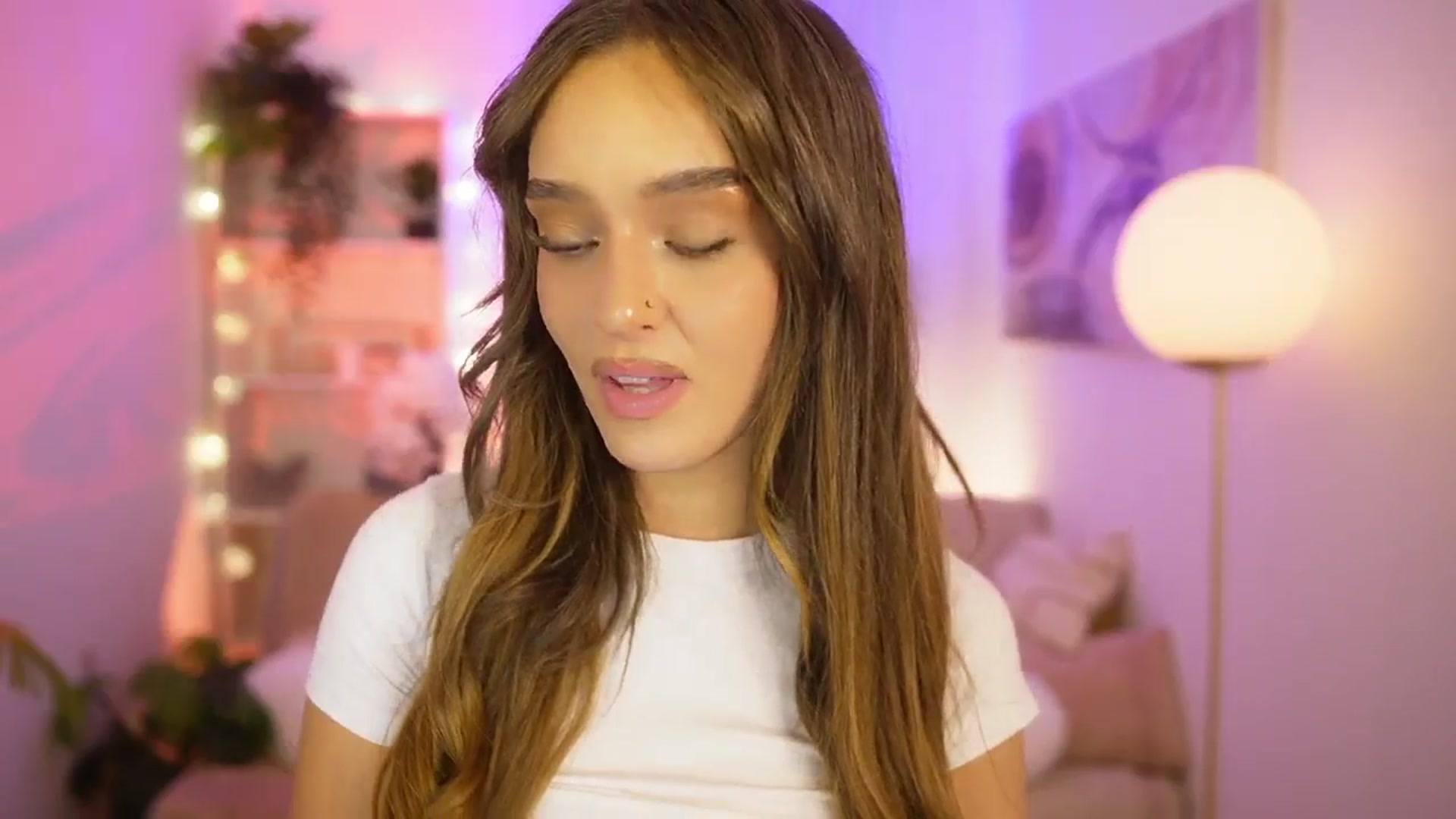Clara_Mia video thumbnail