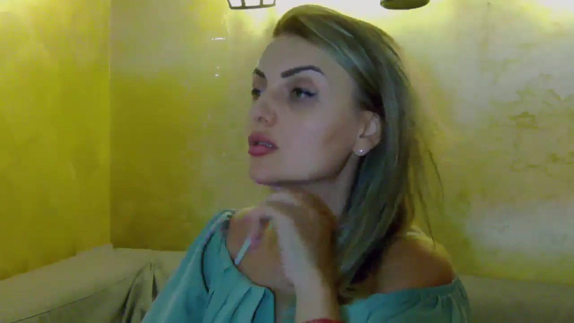 OlivyaMoon video thumbnail