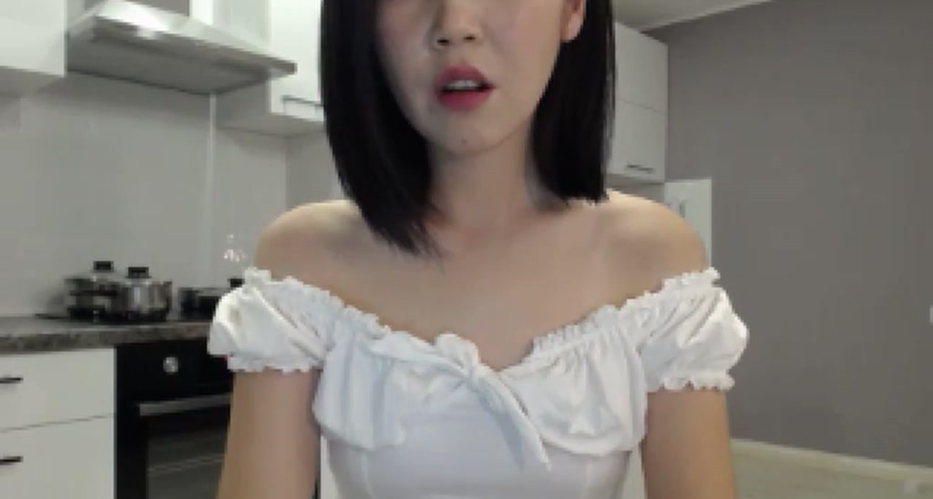 ItsMeMina video thumbnail