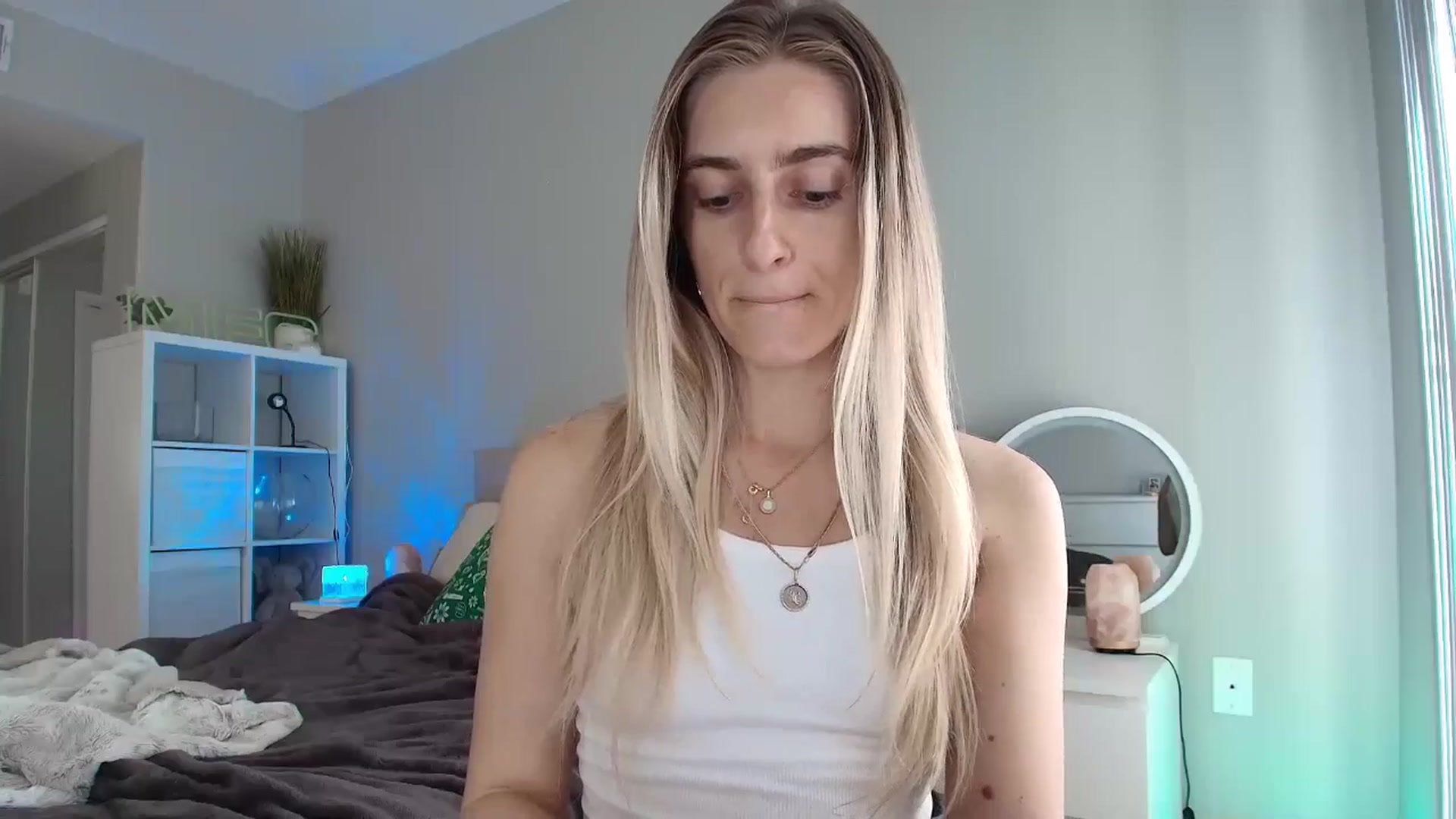 Irina_VQ video thumbnail