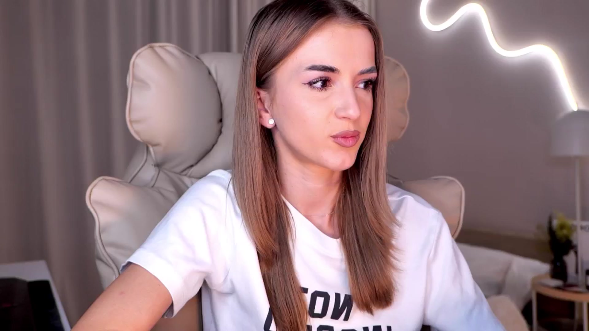 YannaJeen video thumbnail