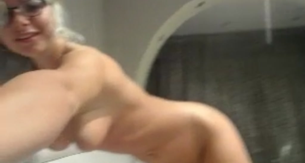 Innocentdoll_ video thumbnail