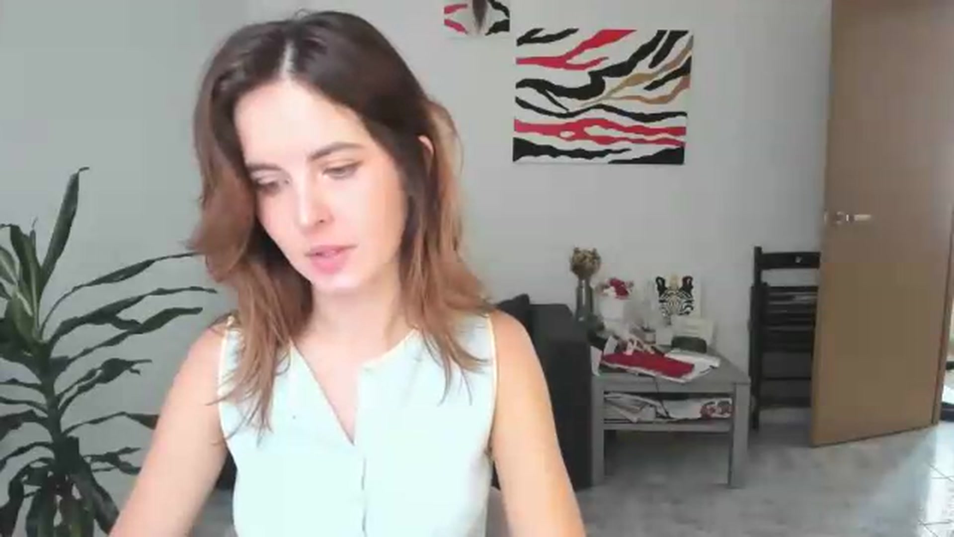 AhahaGirl video thumbnail