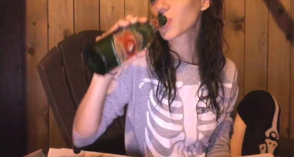 NaomiDee video thumbnail