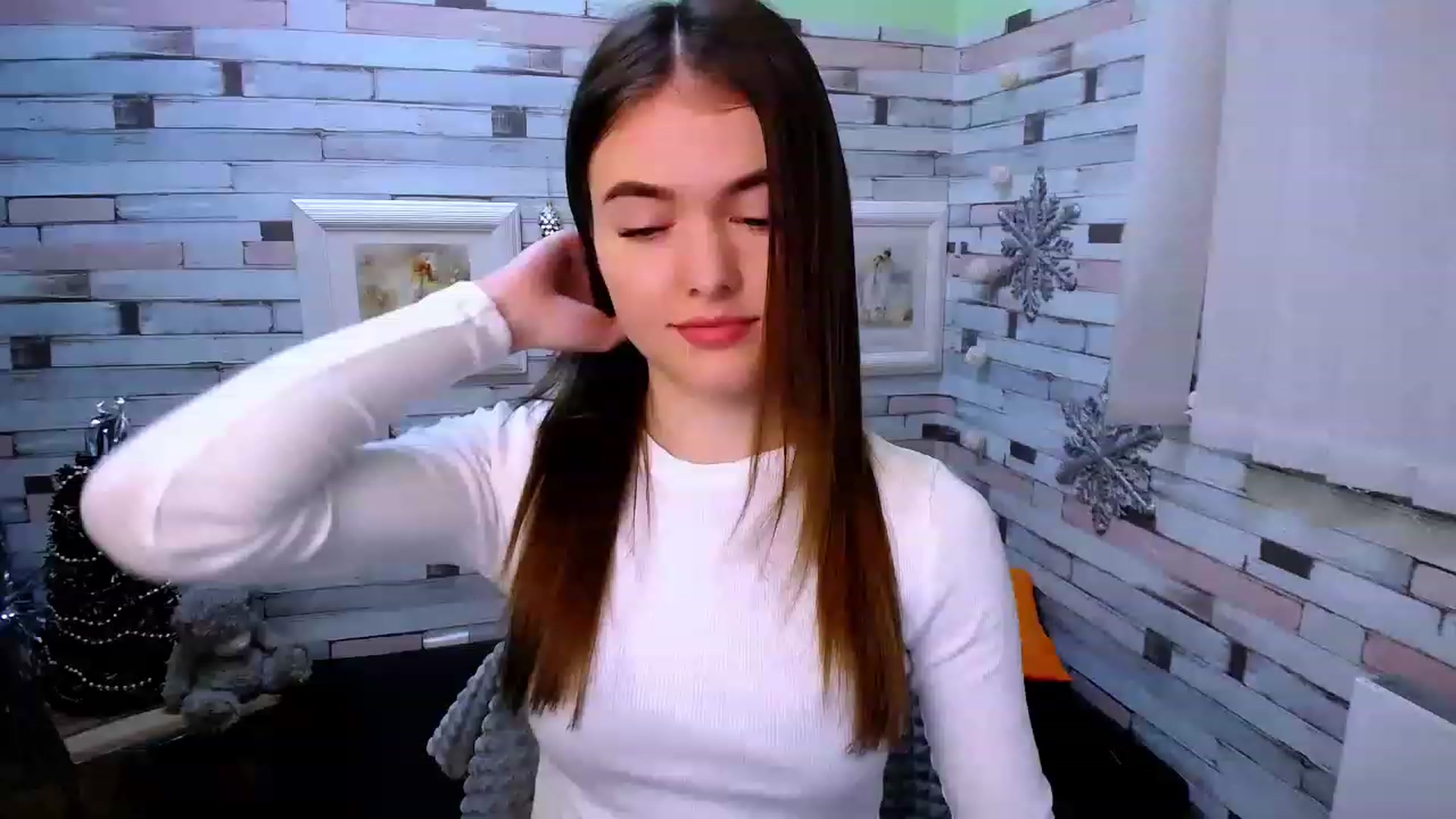 Mili_Sky_ video thumbnail