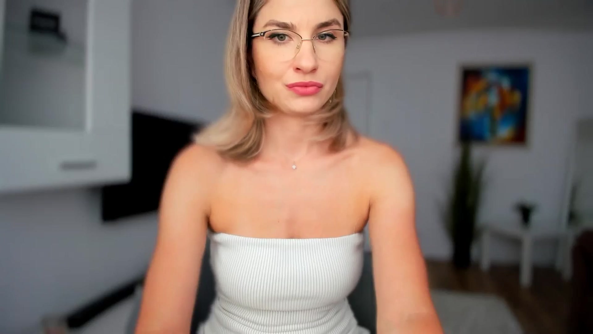 AlyMiss video thumbnail