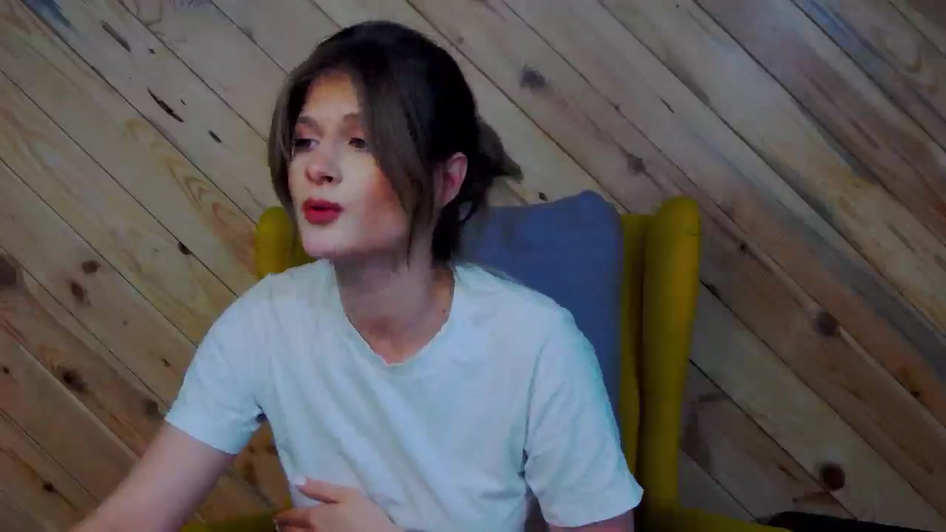 Miss_L video thumbnail