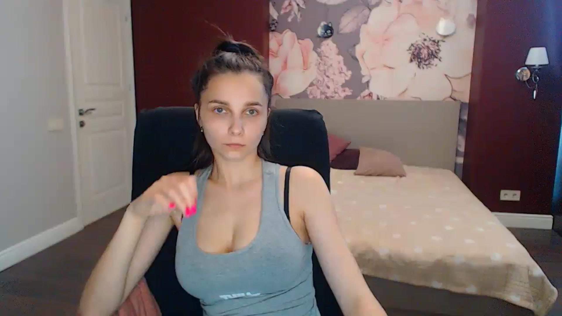 Karina_Mils video thumbnail