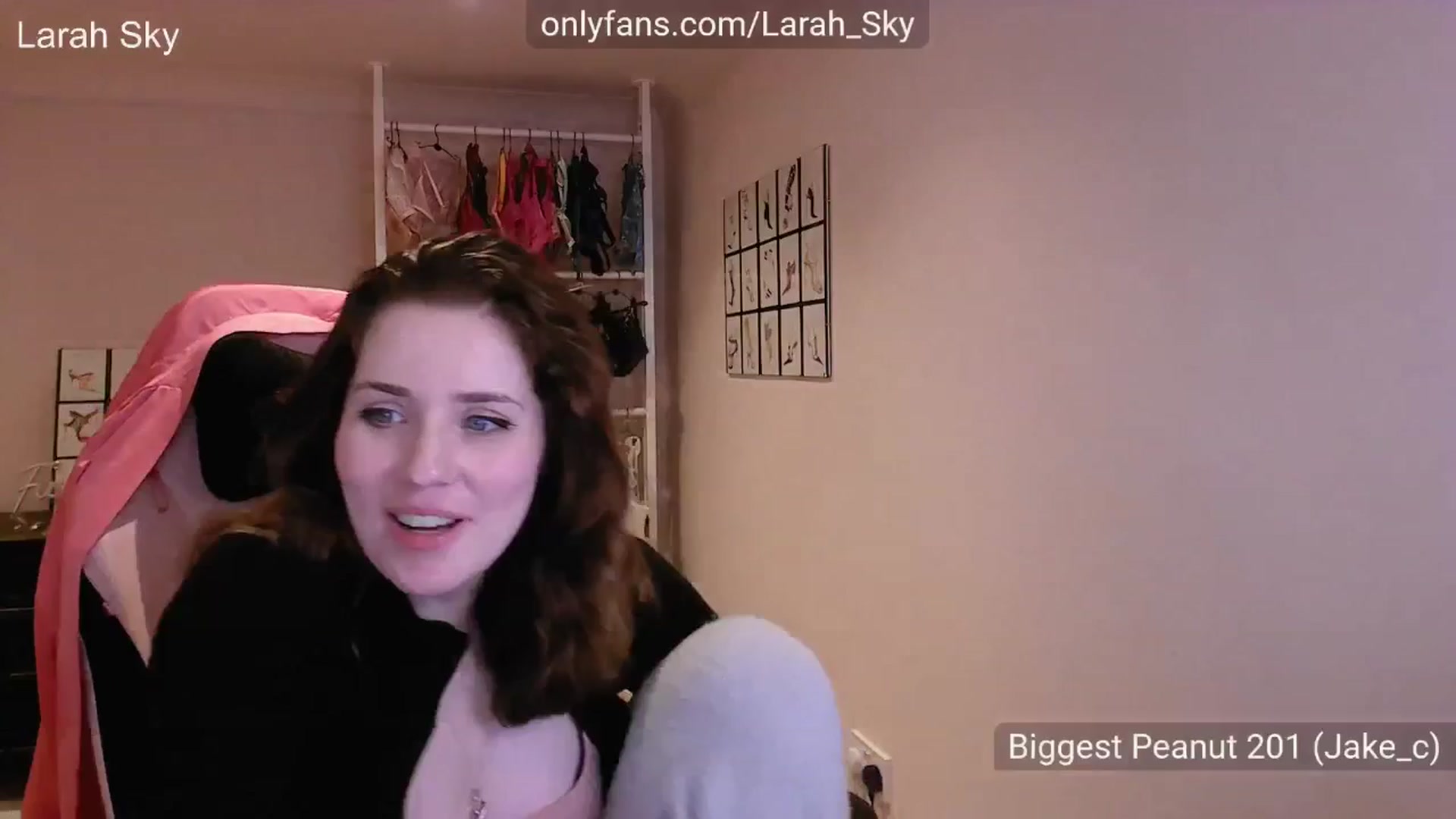 Larah_Sky video thumbnail