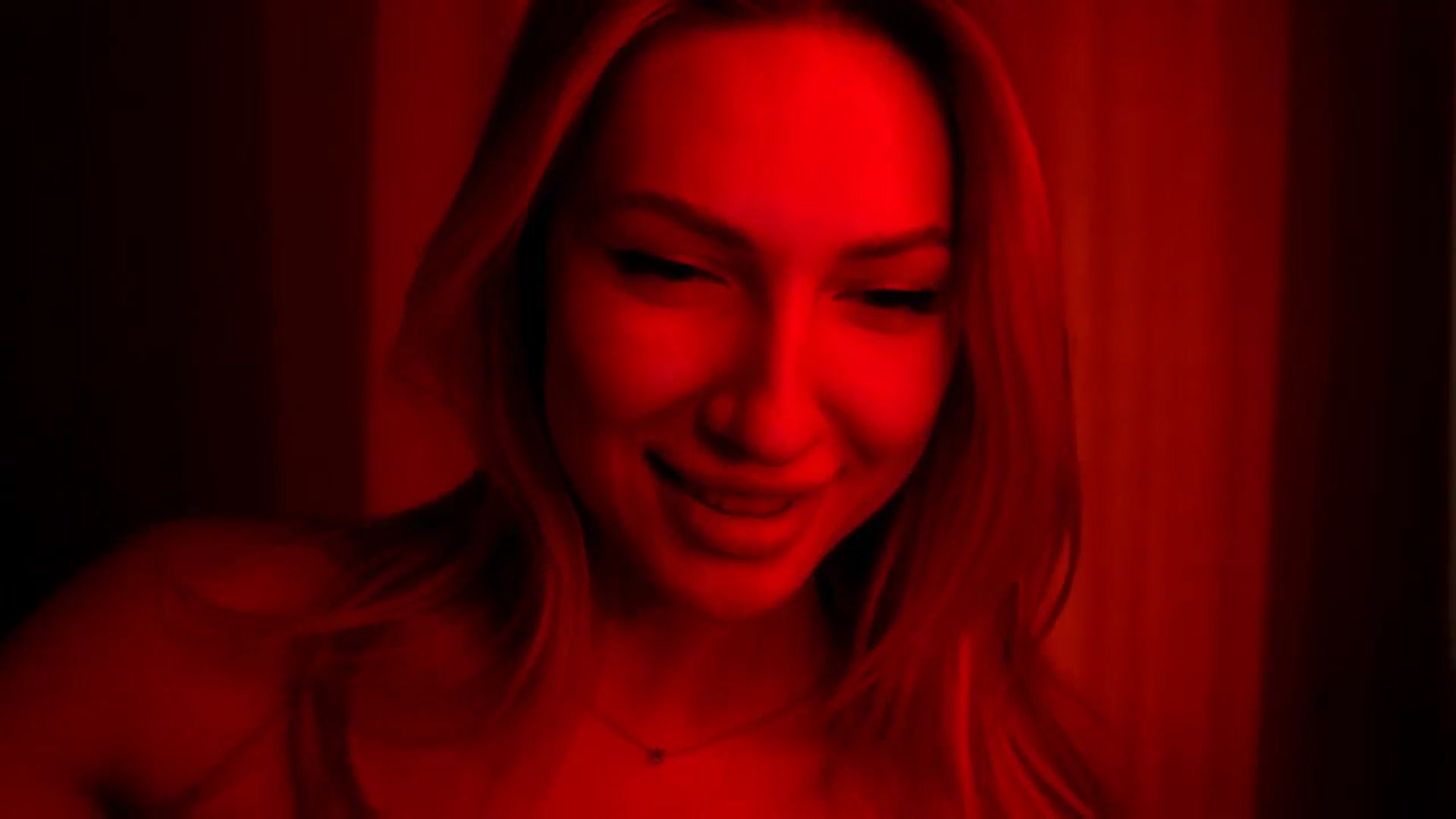 LovelyGin video thumbnail