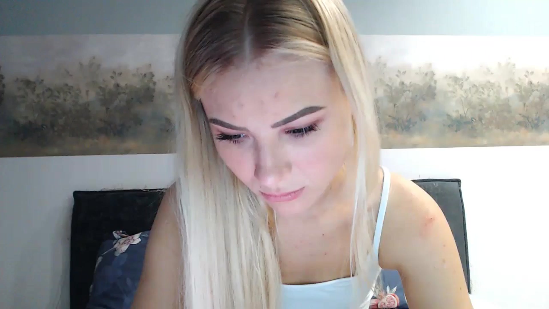 fiancee video thumbnail