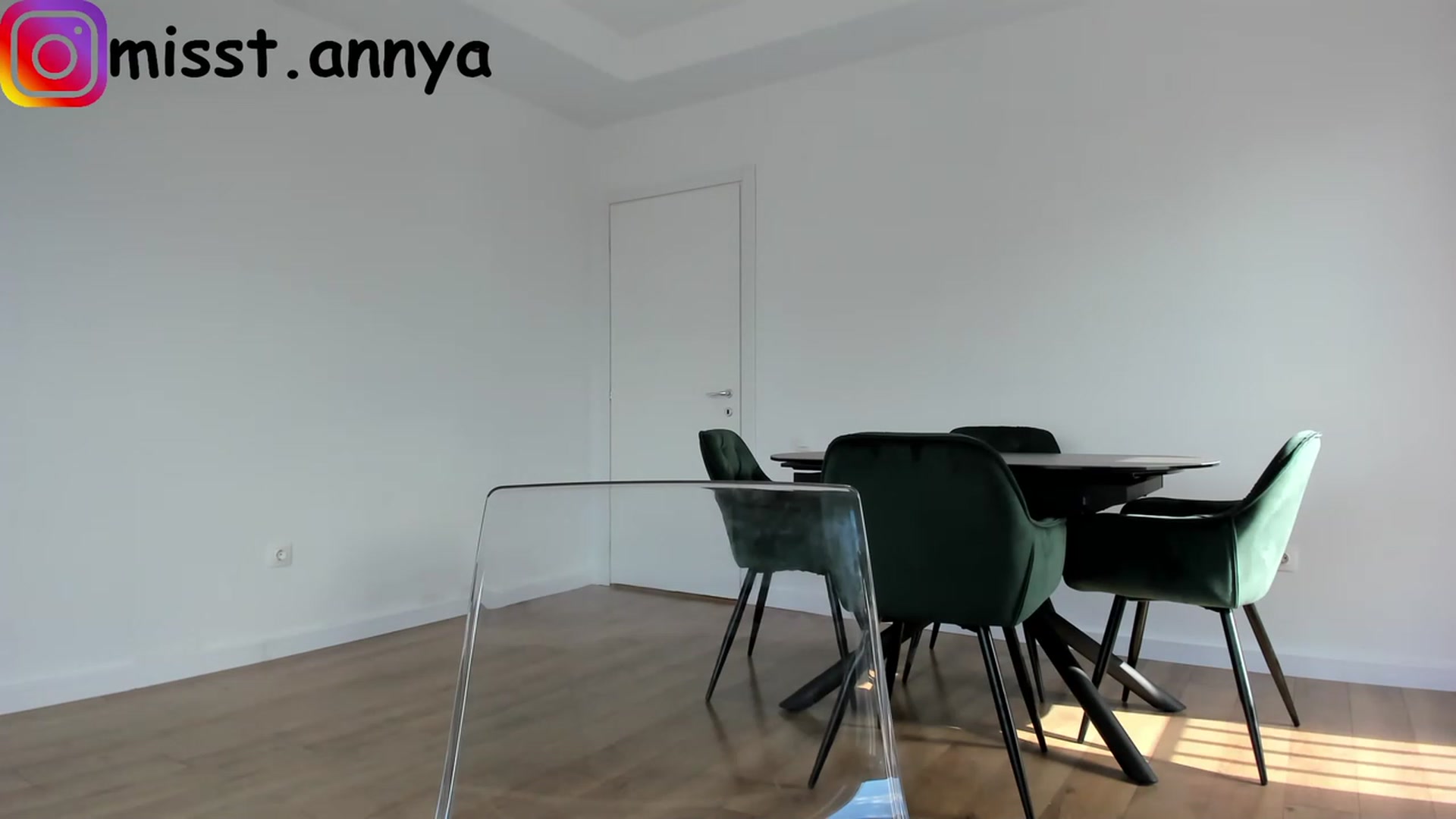 Miss_Tanya video thumbnail