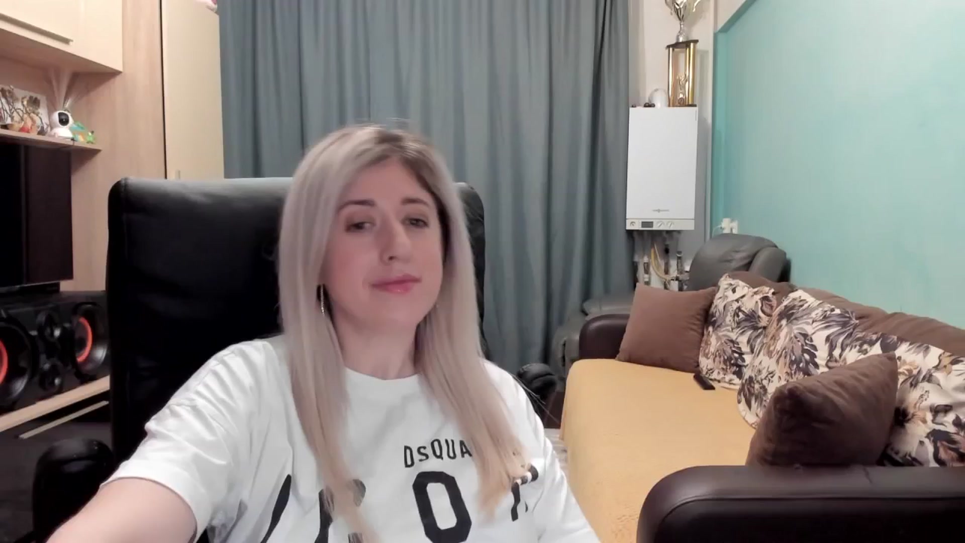 SweetDelia_ video thumbnail