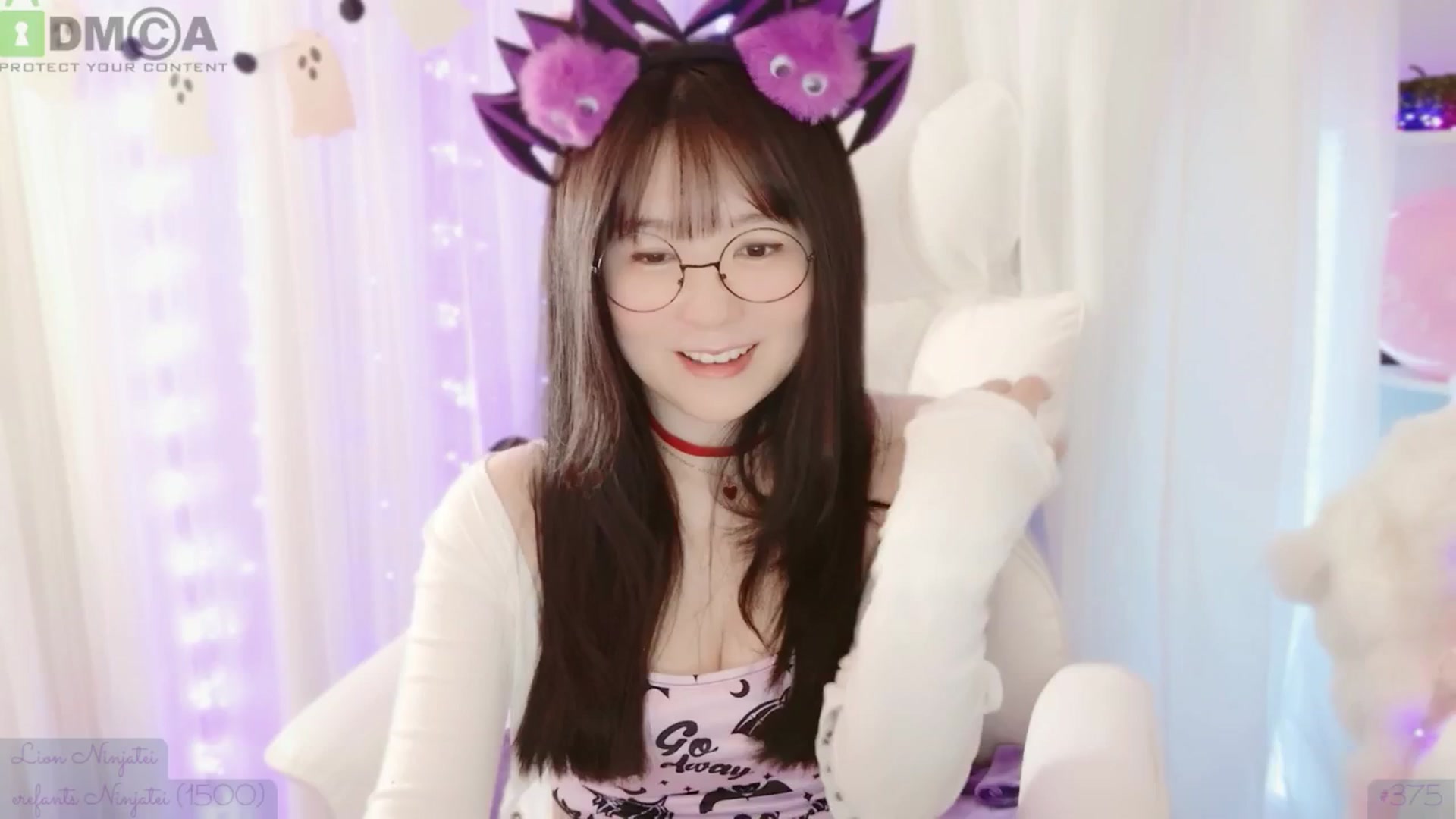 meowtheworld video thumbnail
