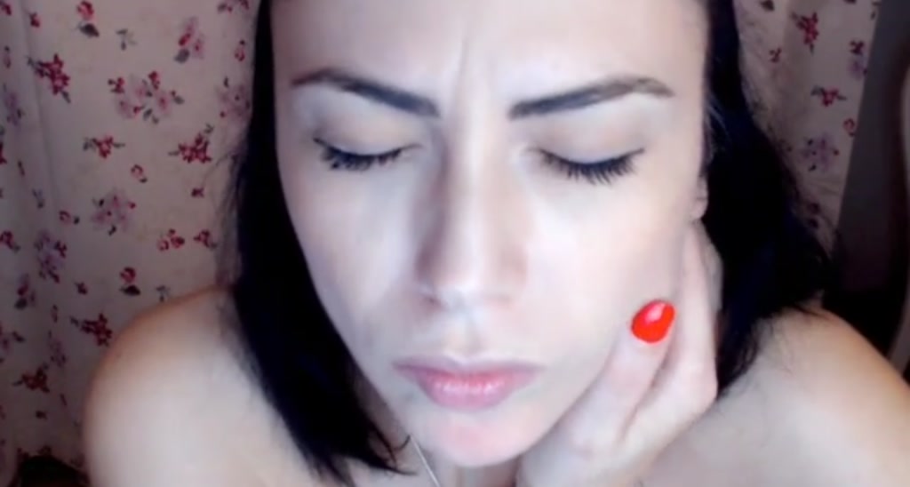 Ami_White video thumbnail