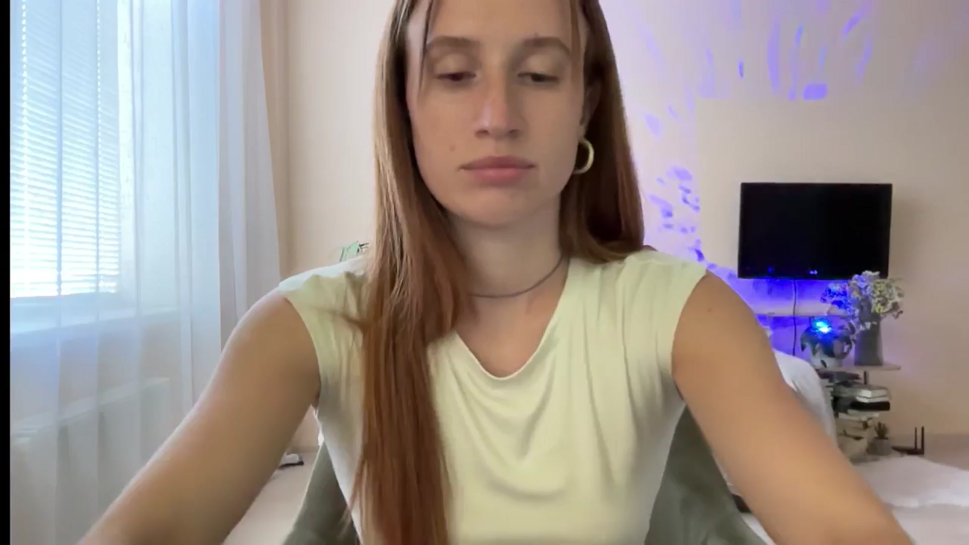 LovelyBvnny video thumbnail