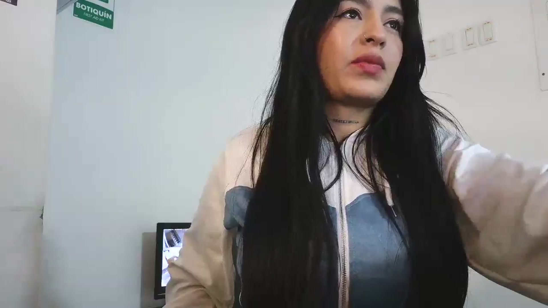 yesicat video thumbnail