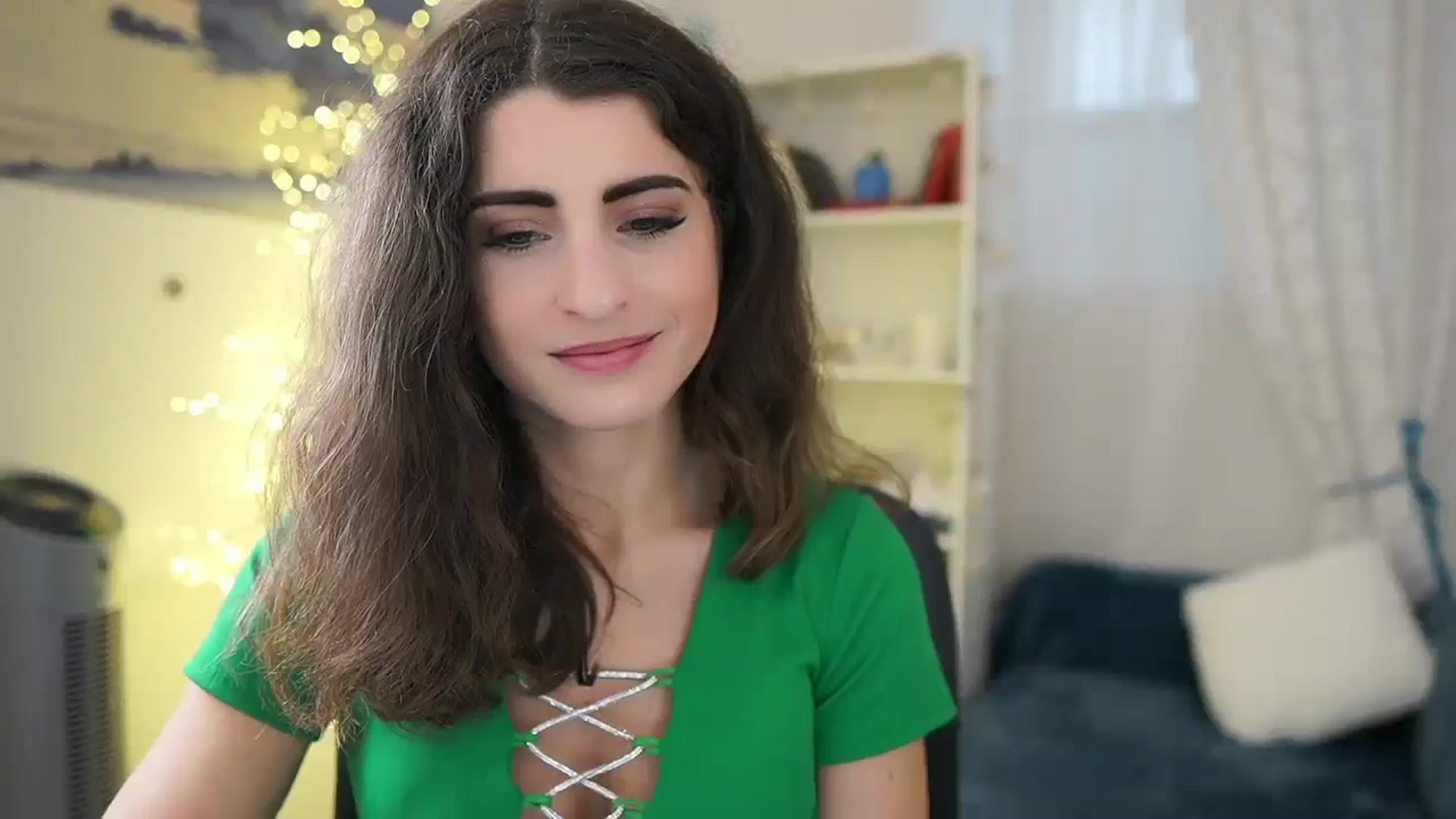 EVA__LOVIA_ video thumbnail