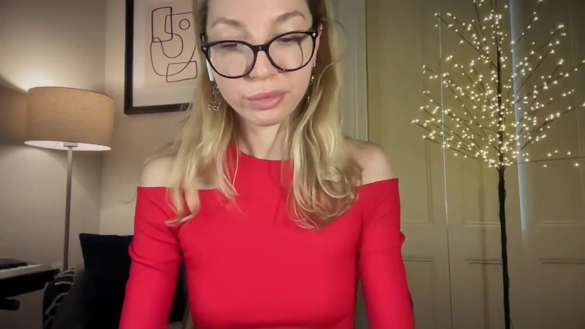 Nansyfox1 video thumbnail