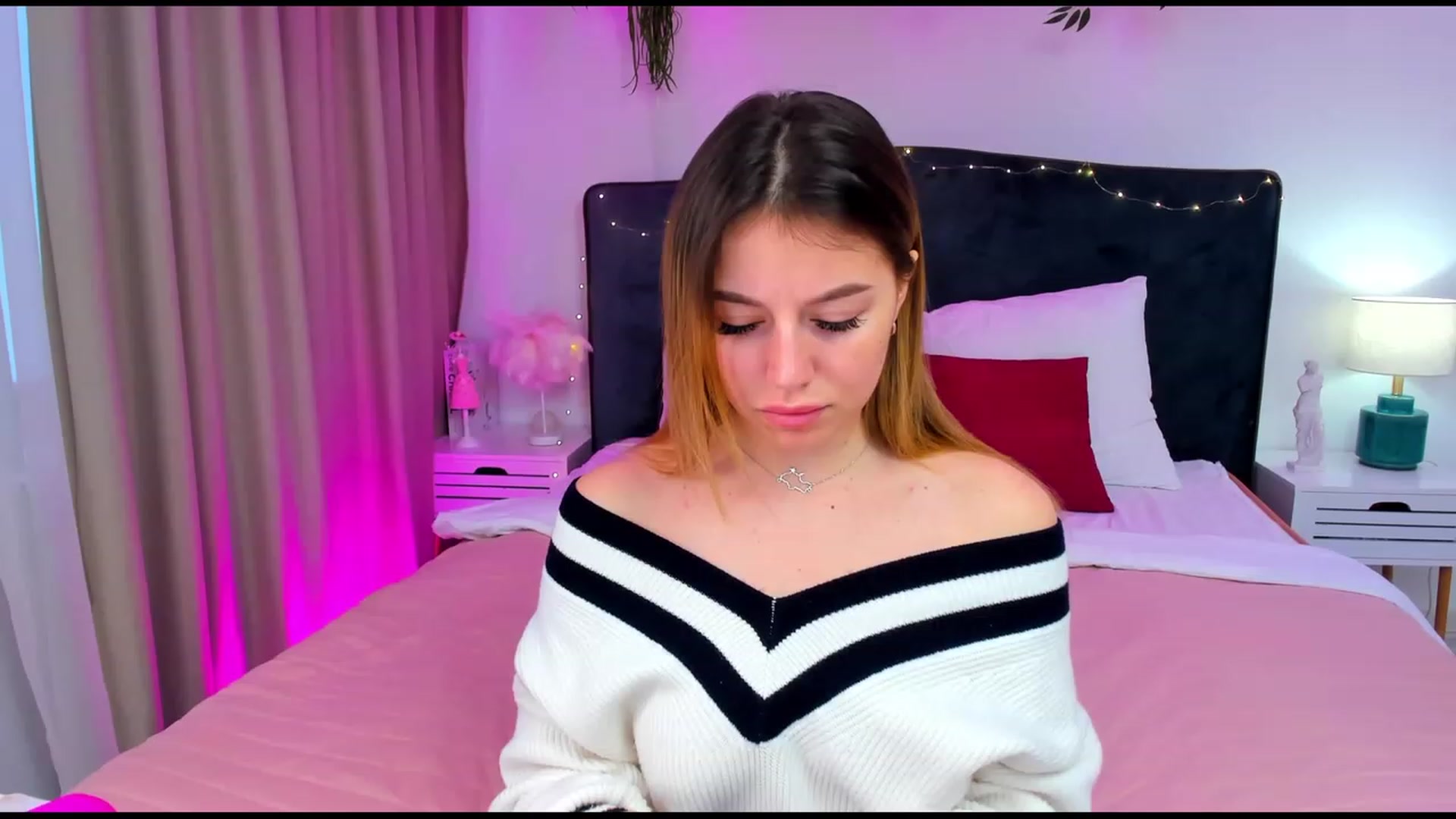 SofiBlooom video thumbnail