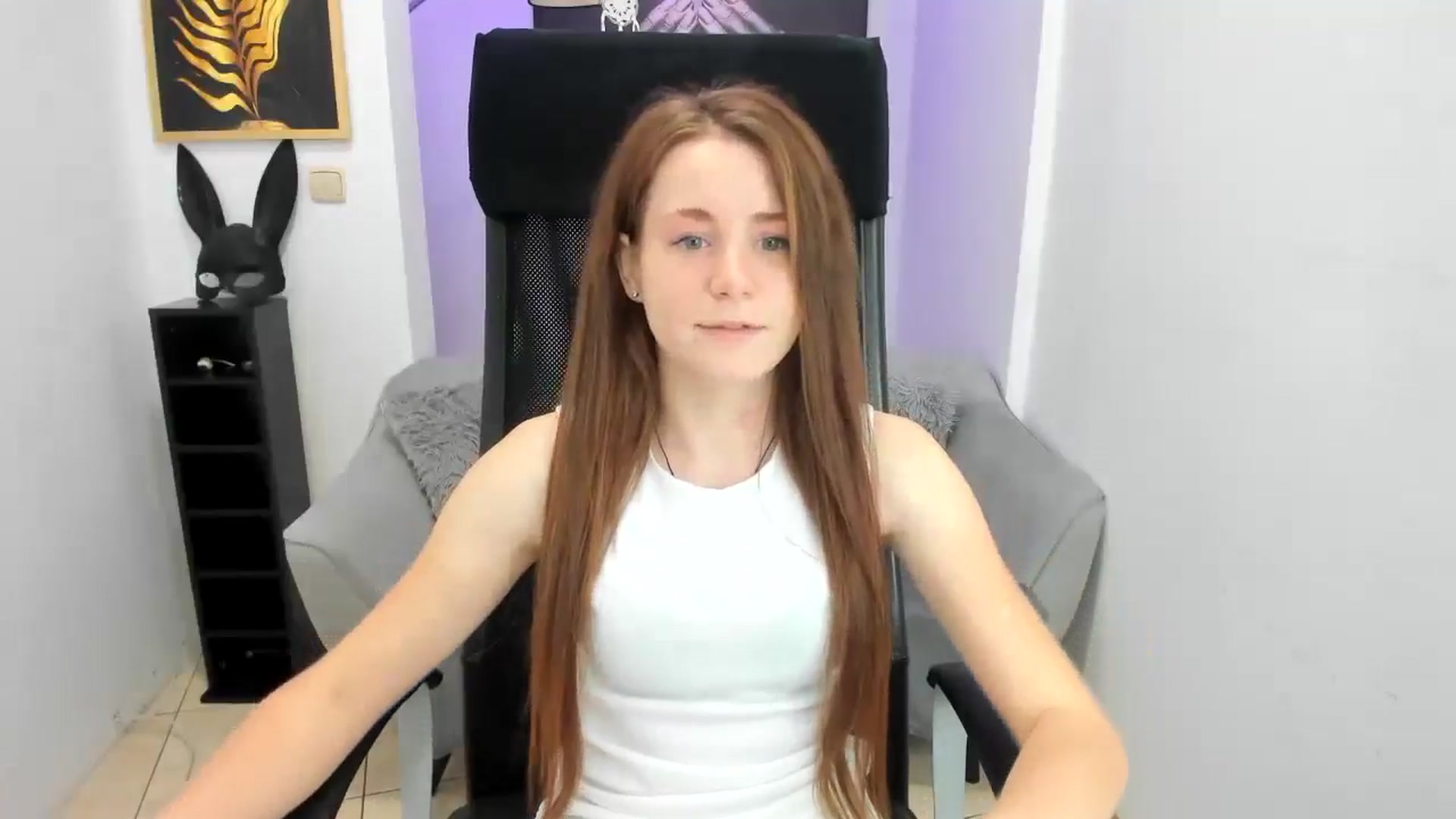 Moonshinee video thumbnail