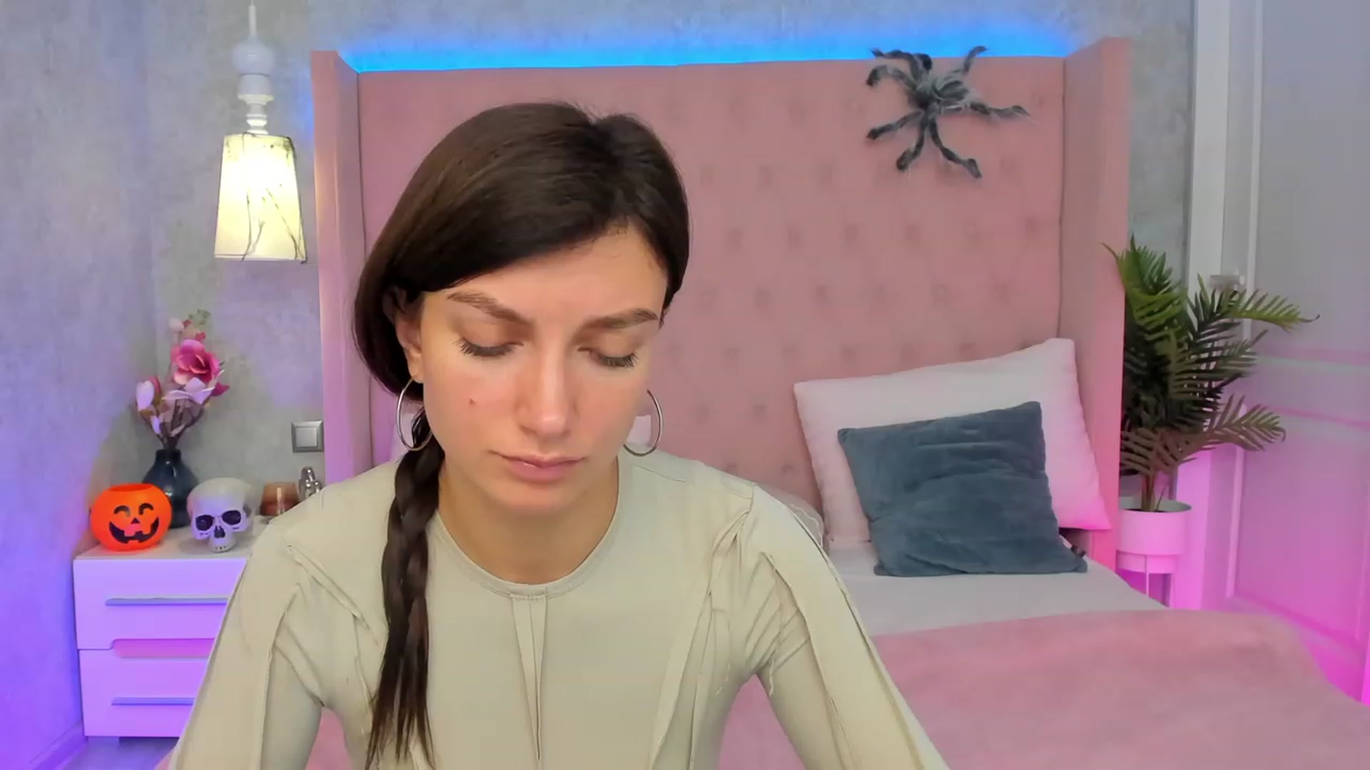 LuckySandra video thumbnail