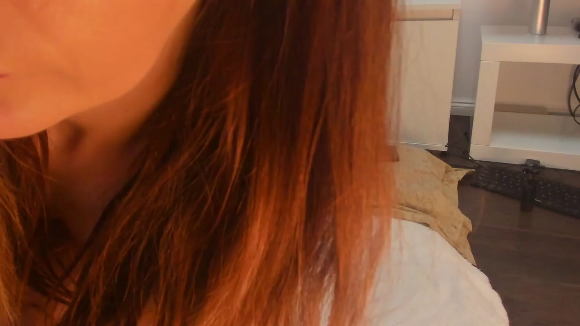 OhMyMiaa video thumbnail