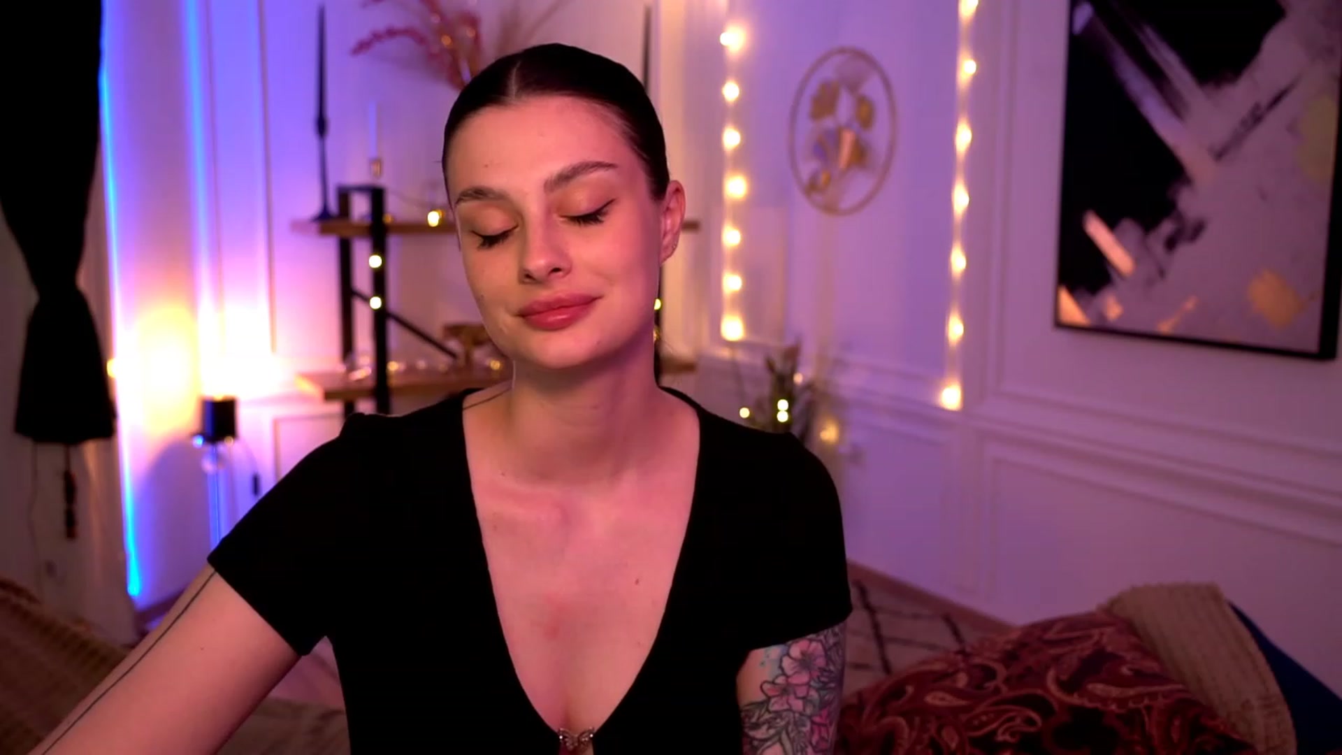 lucynutty video thumbnail