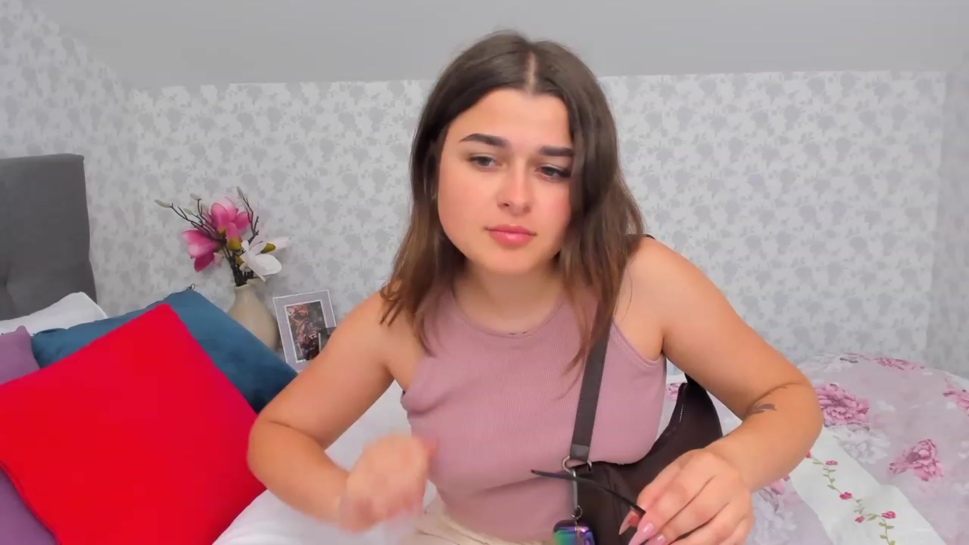 CrystalXX video thumbnail