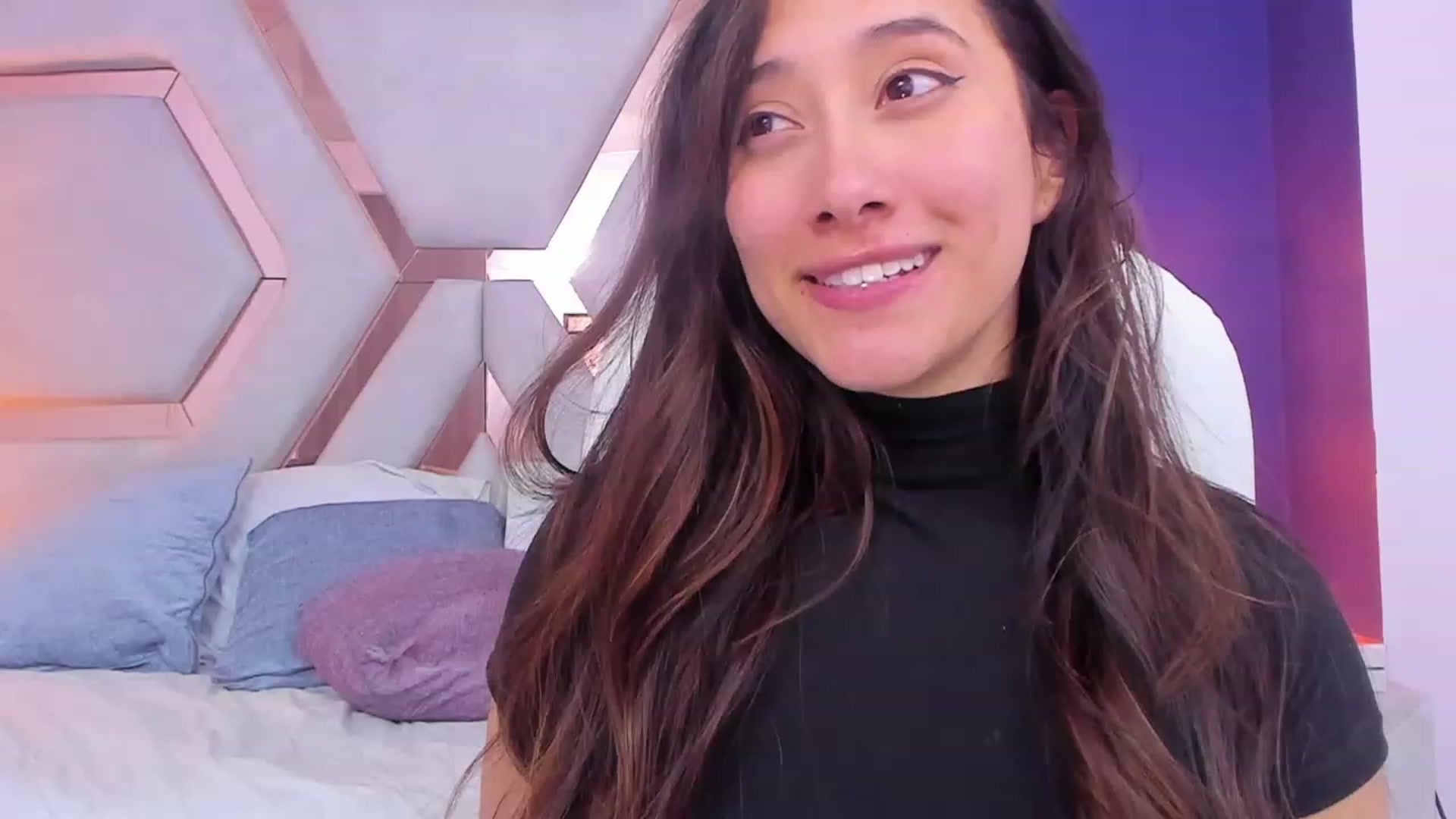 Anniesclub video thumbnail