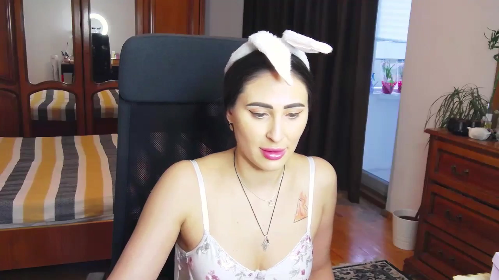 MaraHari video thumbnail