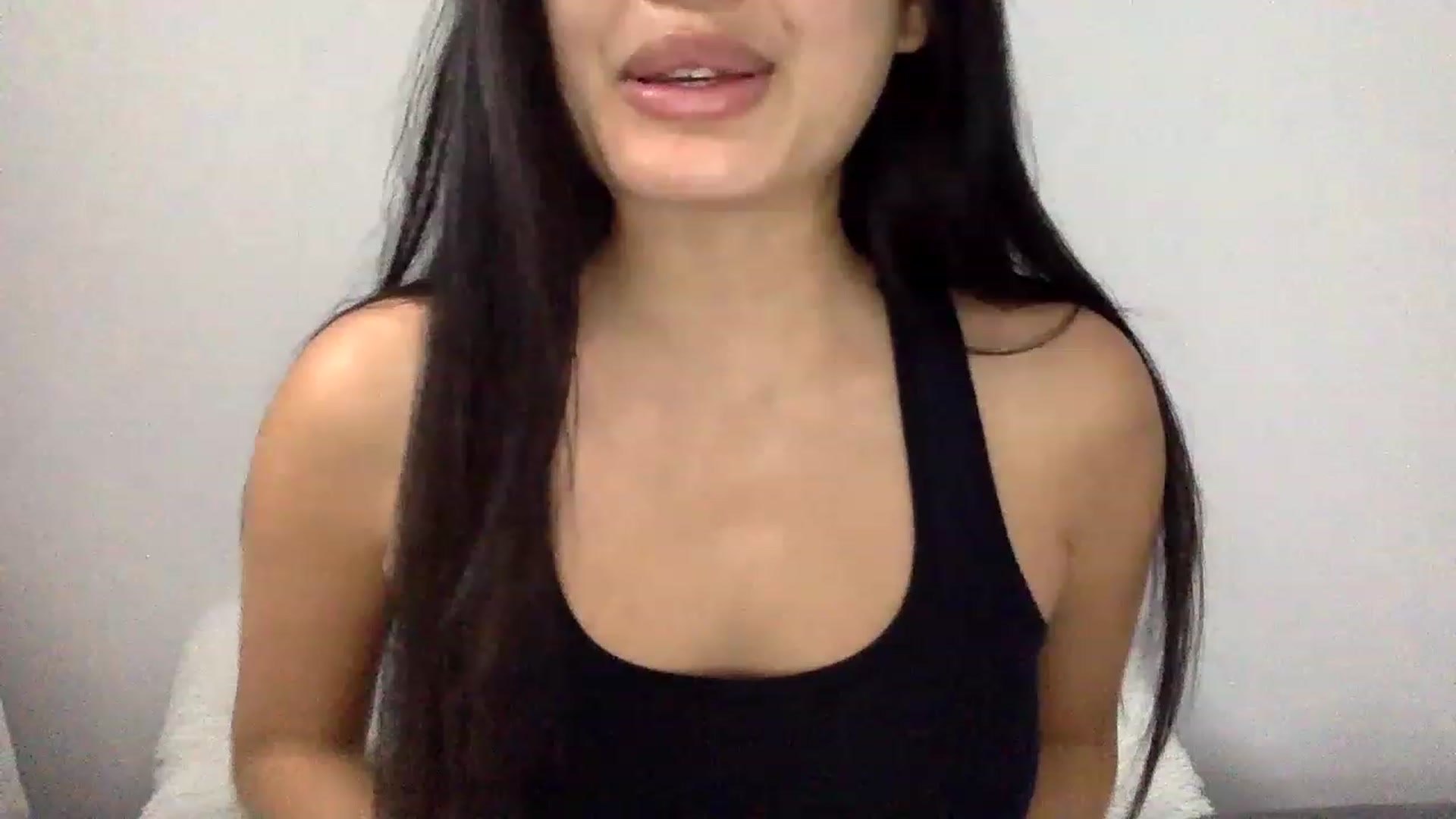 MsAkira video thumbnail