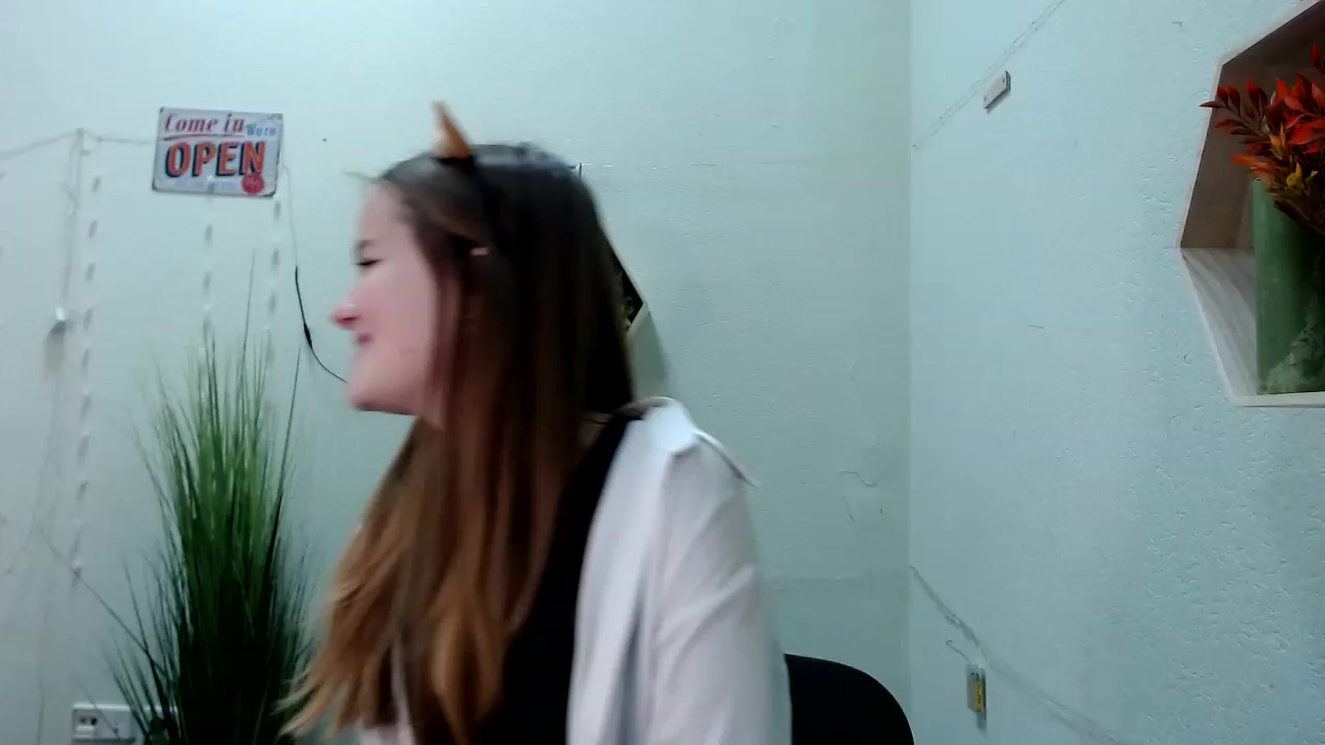 Little_Me_ video thumbnail