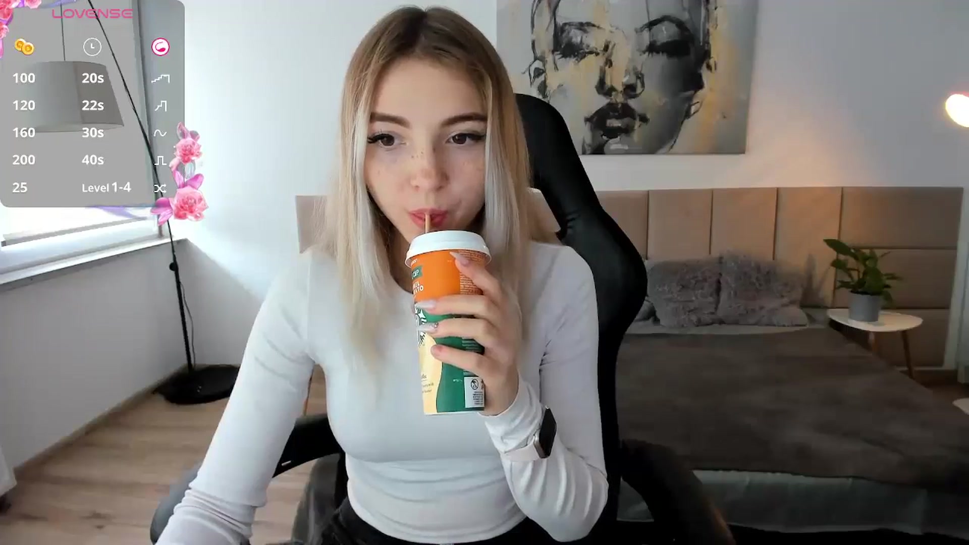 Daisyy video thumbnail