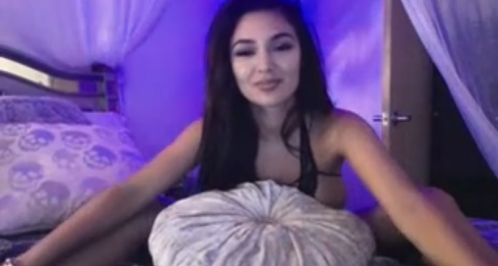 esmeralda_bel video thumbnail