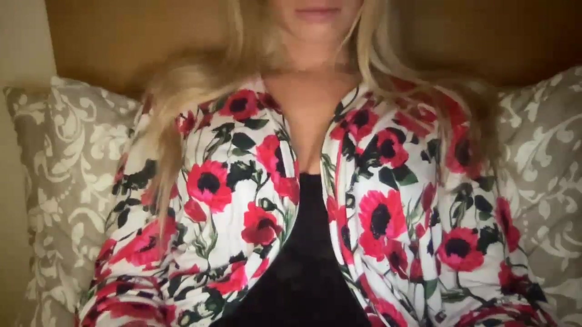 MissSummer1 video thumbnail