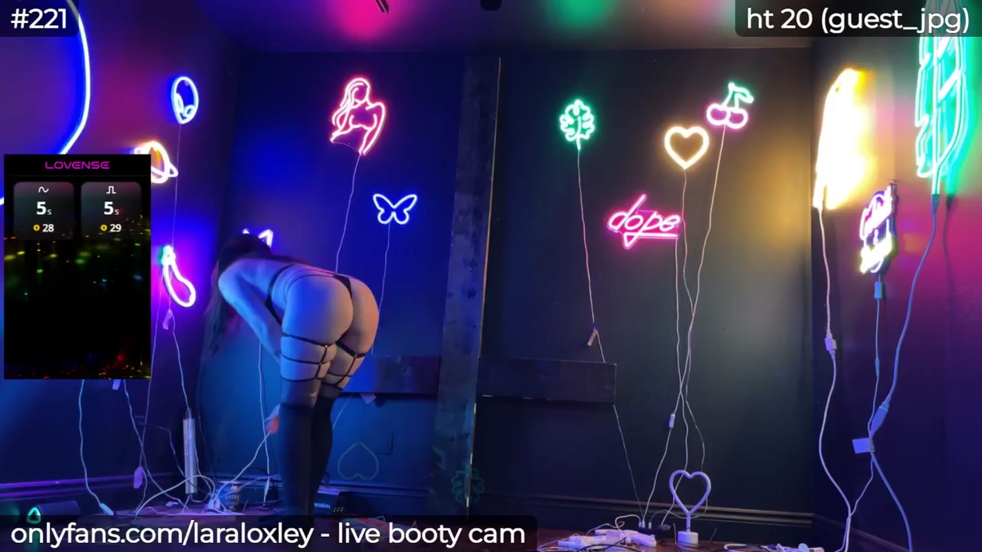 LaraLoxley video thumbnail