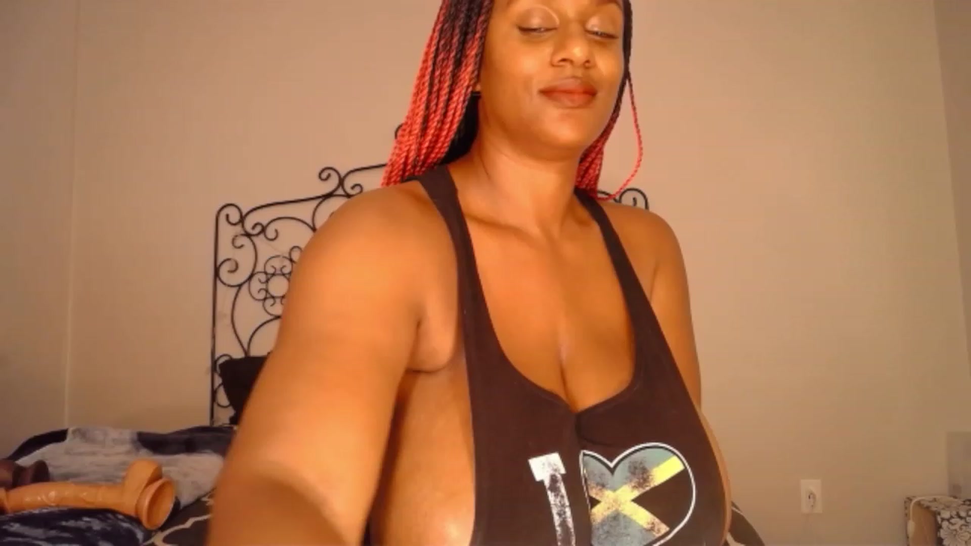 TheIconicGirl video thumbnail