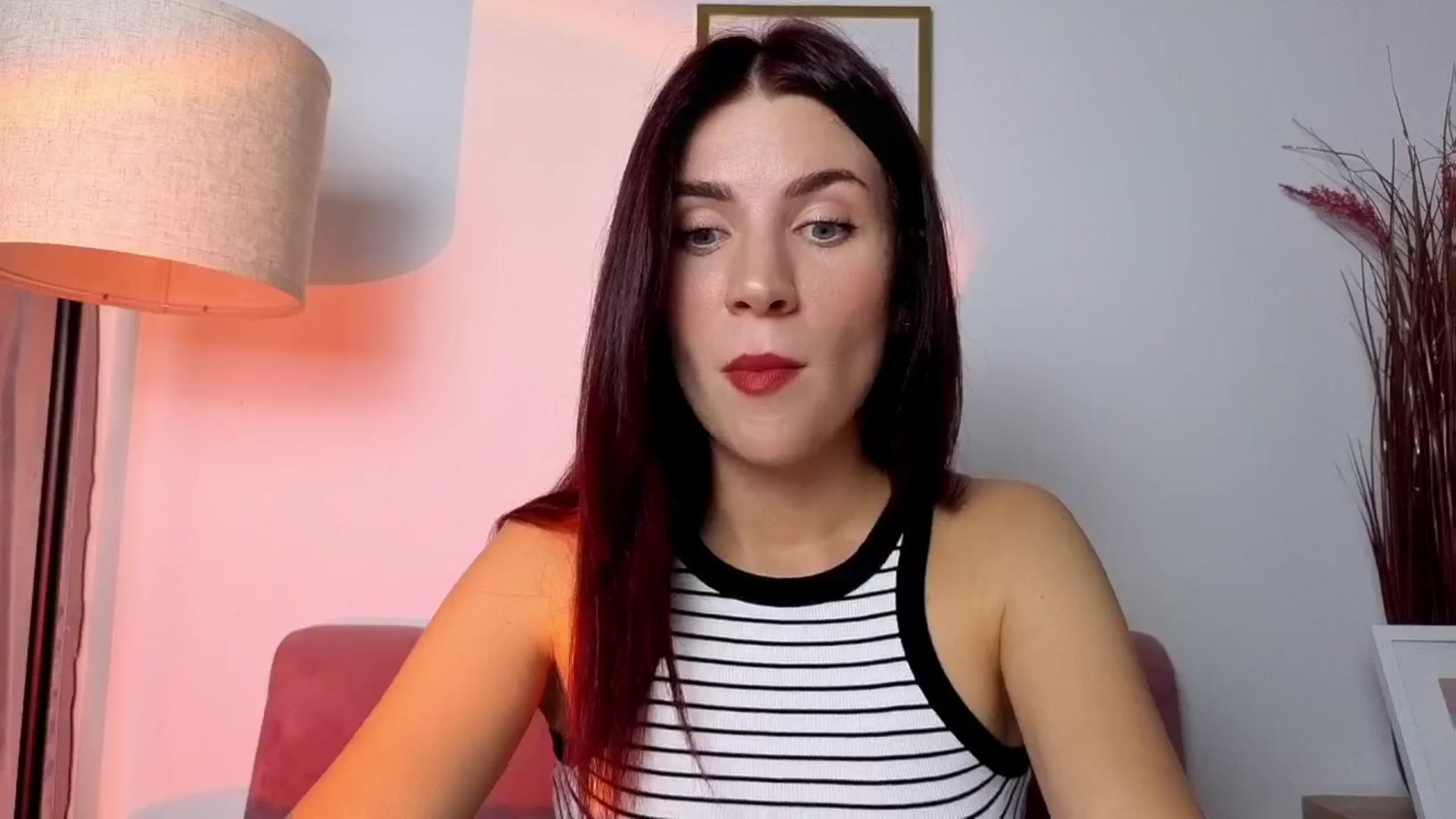MiaLuxe video thumbnail