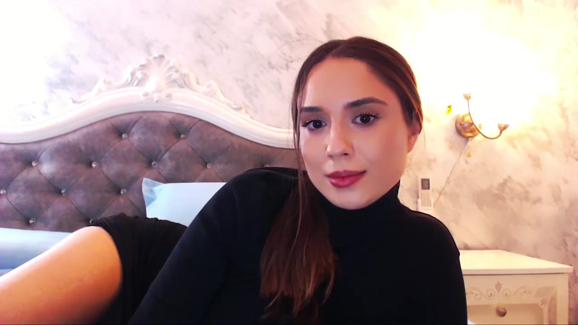 Raisadollface video thumbnail