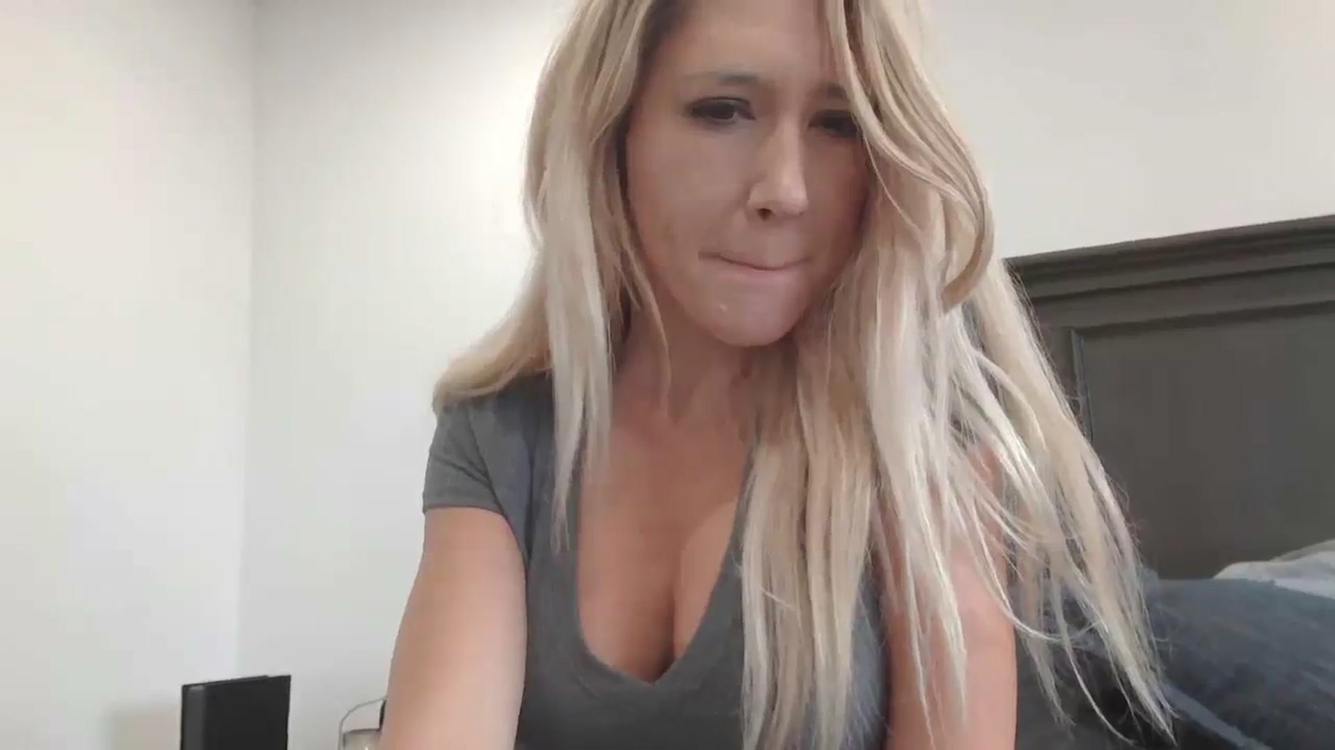 blondmilf92 video thumbnail