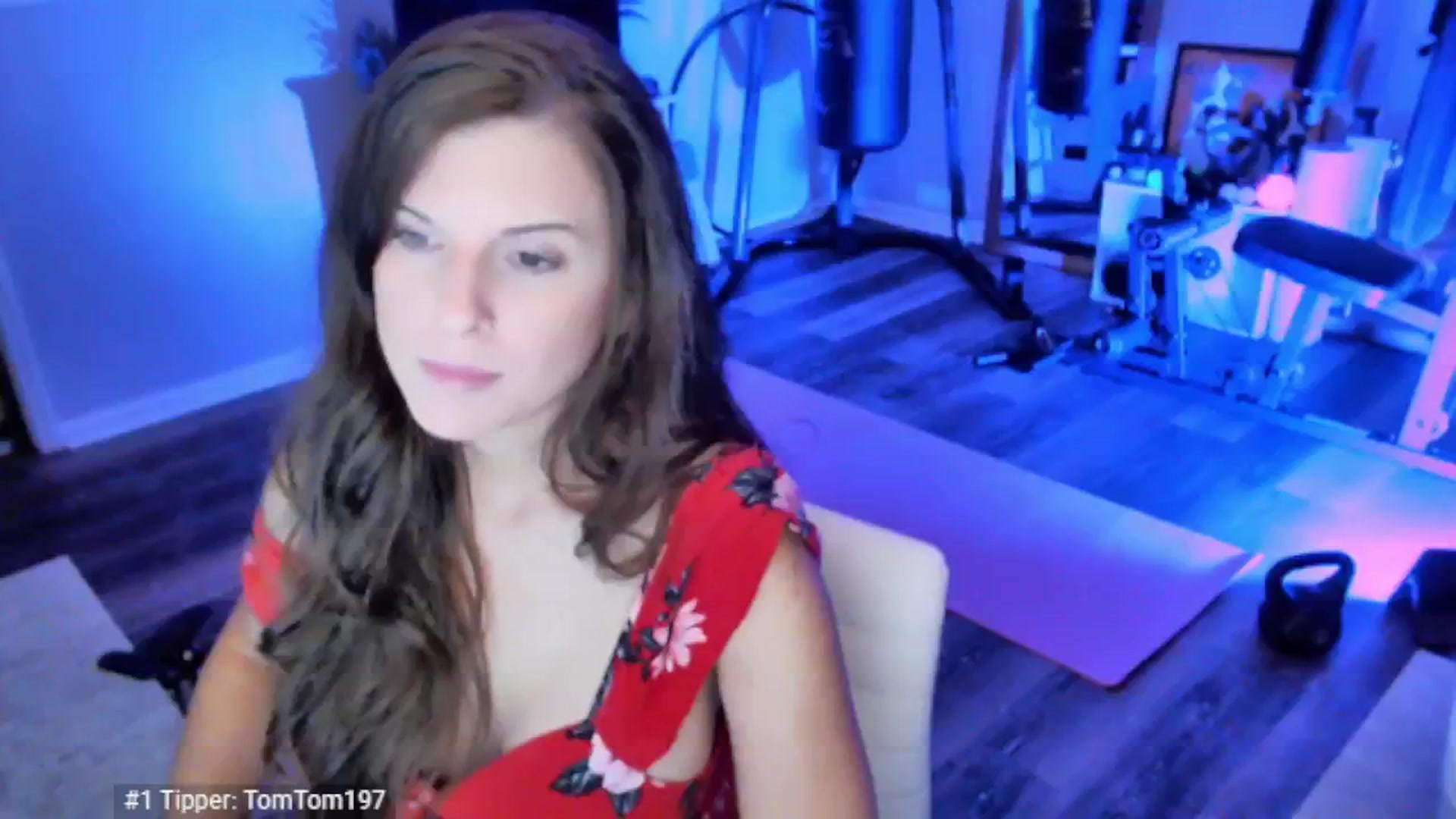 Anna__Online video thumbnail