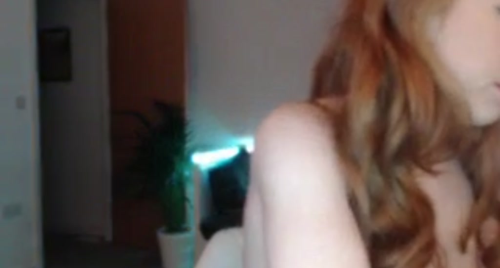 LunaRoux video thumbnail