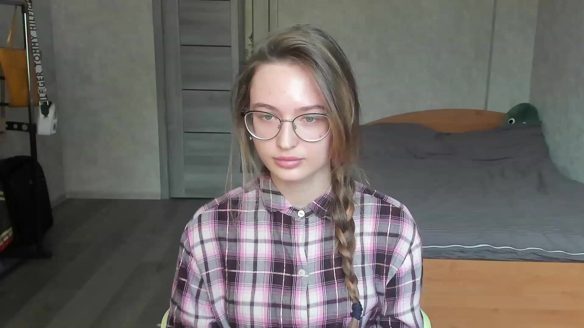 Ms_Pineapple video thumbnail