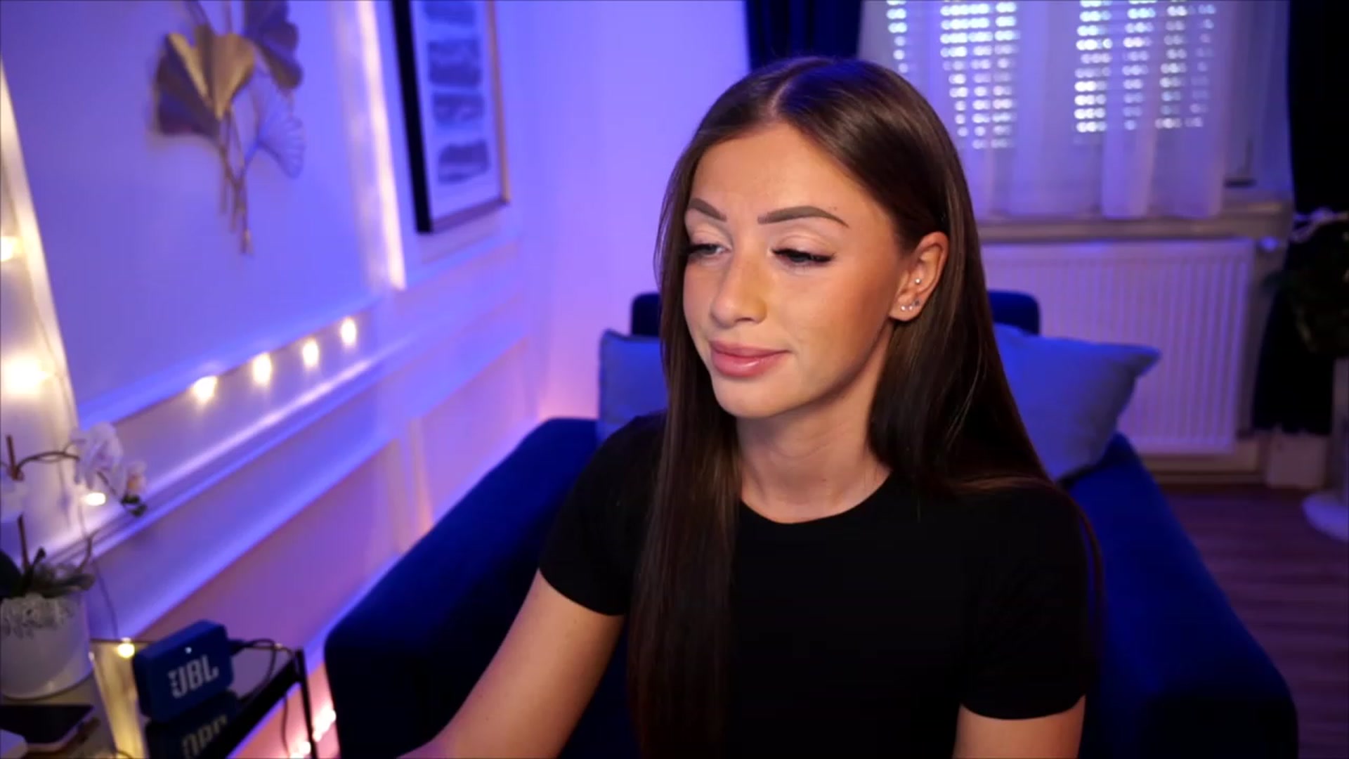 emma_ruby video thumbnail