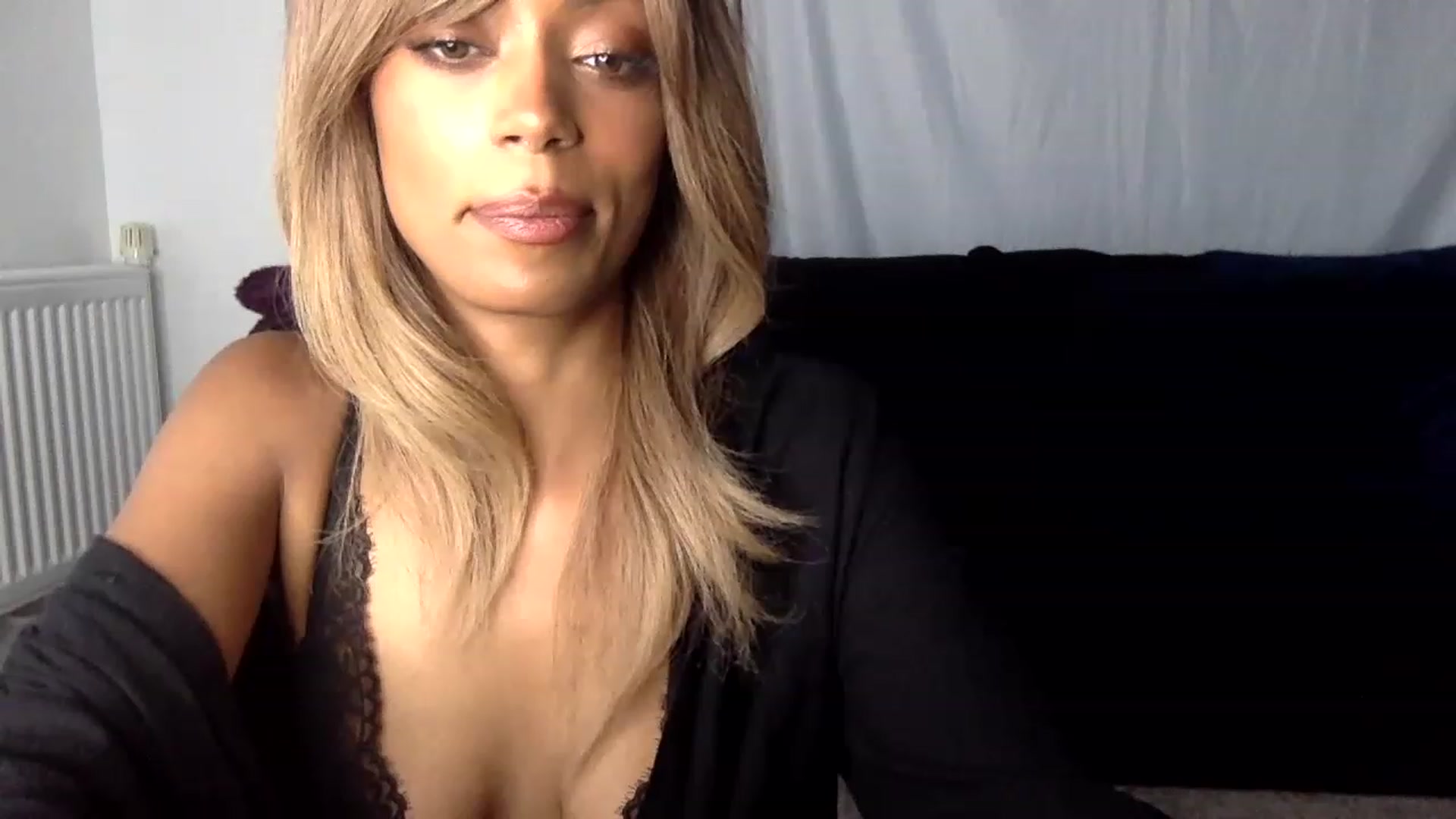 MissLuna22 video thumbnail