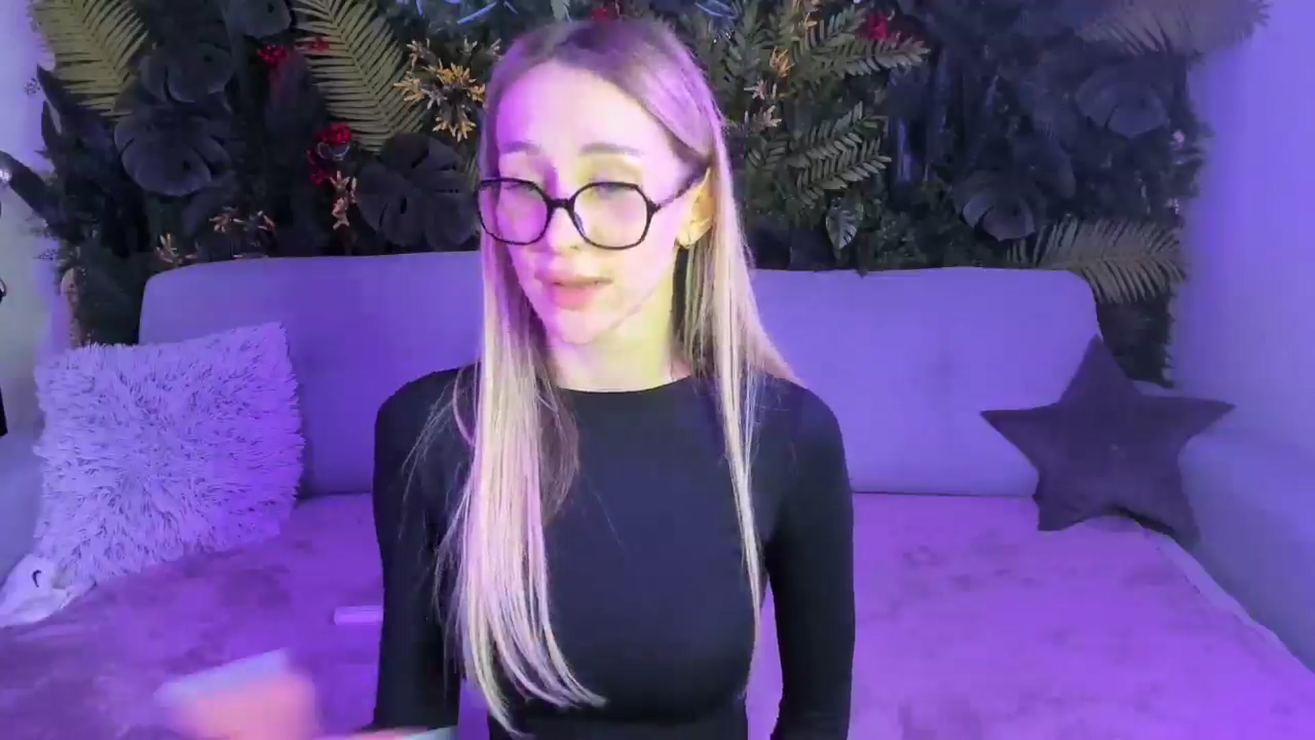 Horny_Blond video thumbnail