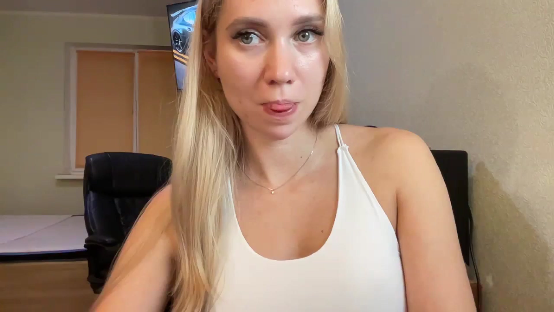 Miss_Sylvia video thumbnail
