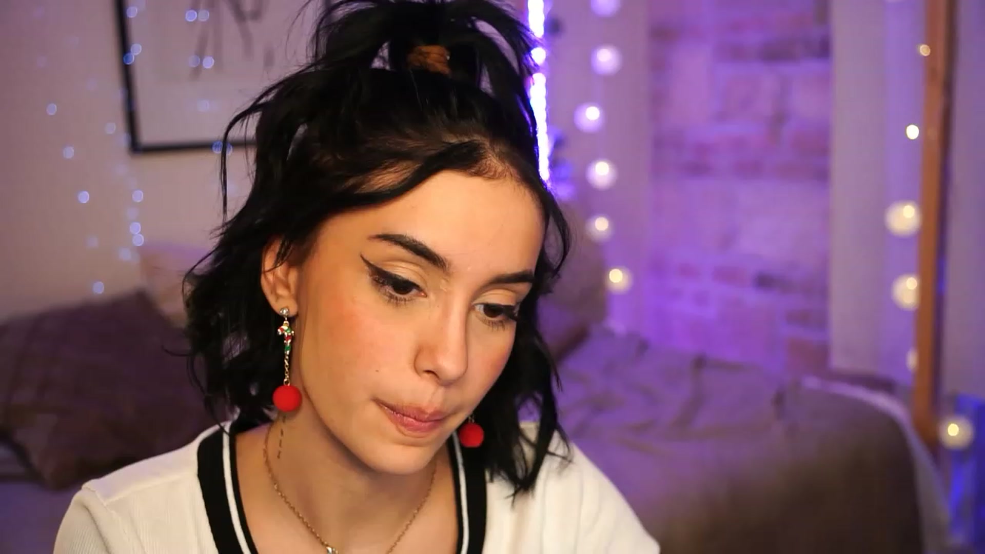 Naomii18 video thumbnail